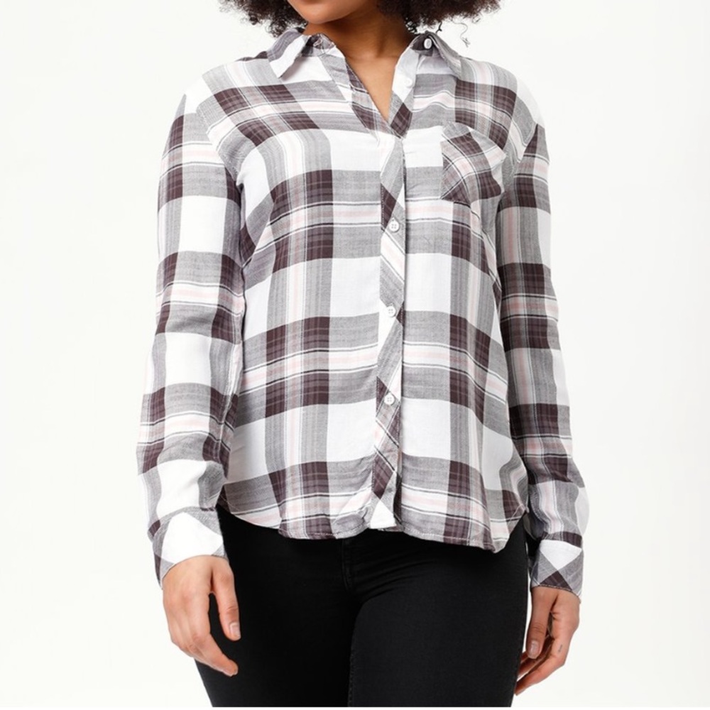 Workshop - Gray & Peach Plaid Button-Up - Women